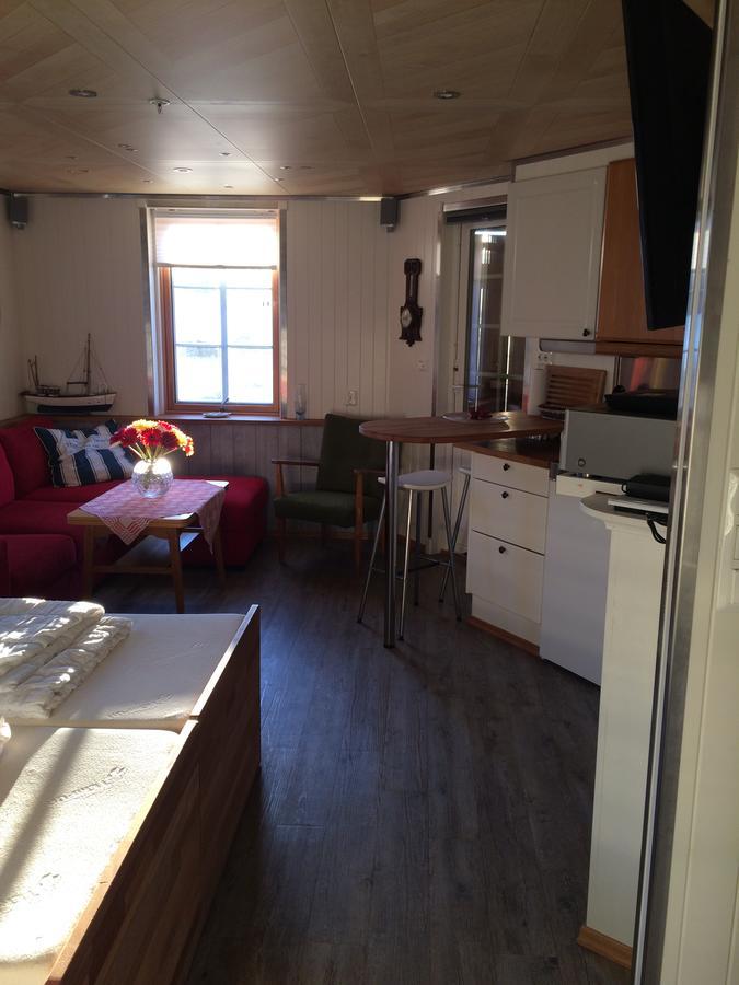 Ferienwohnung Bakkevik Brygge Kalvåg Exterior foto