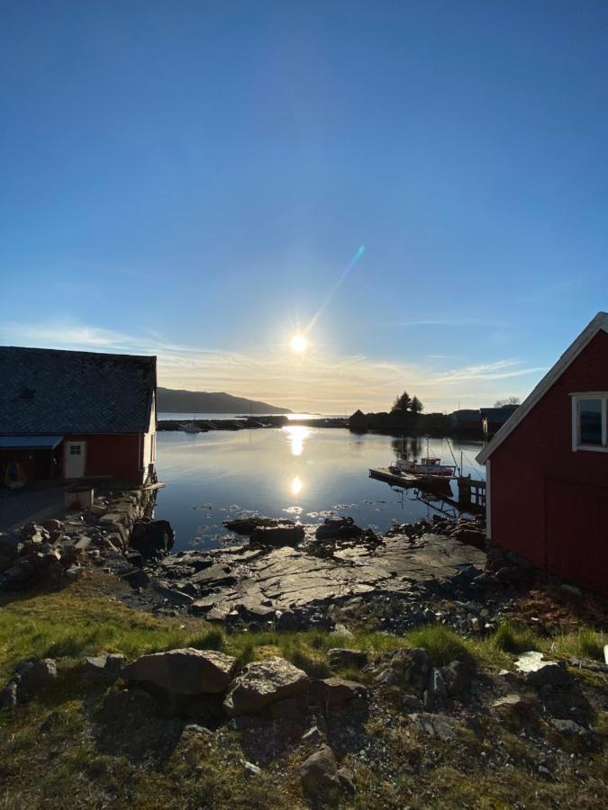 Ferienwohnung Bakkevik Brygge Kalvåg Exterior foto